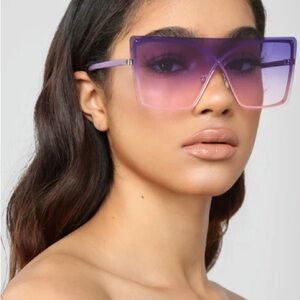 Fashion Nova Top of the line sunglasses OS NWT
